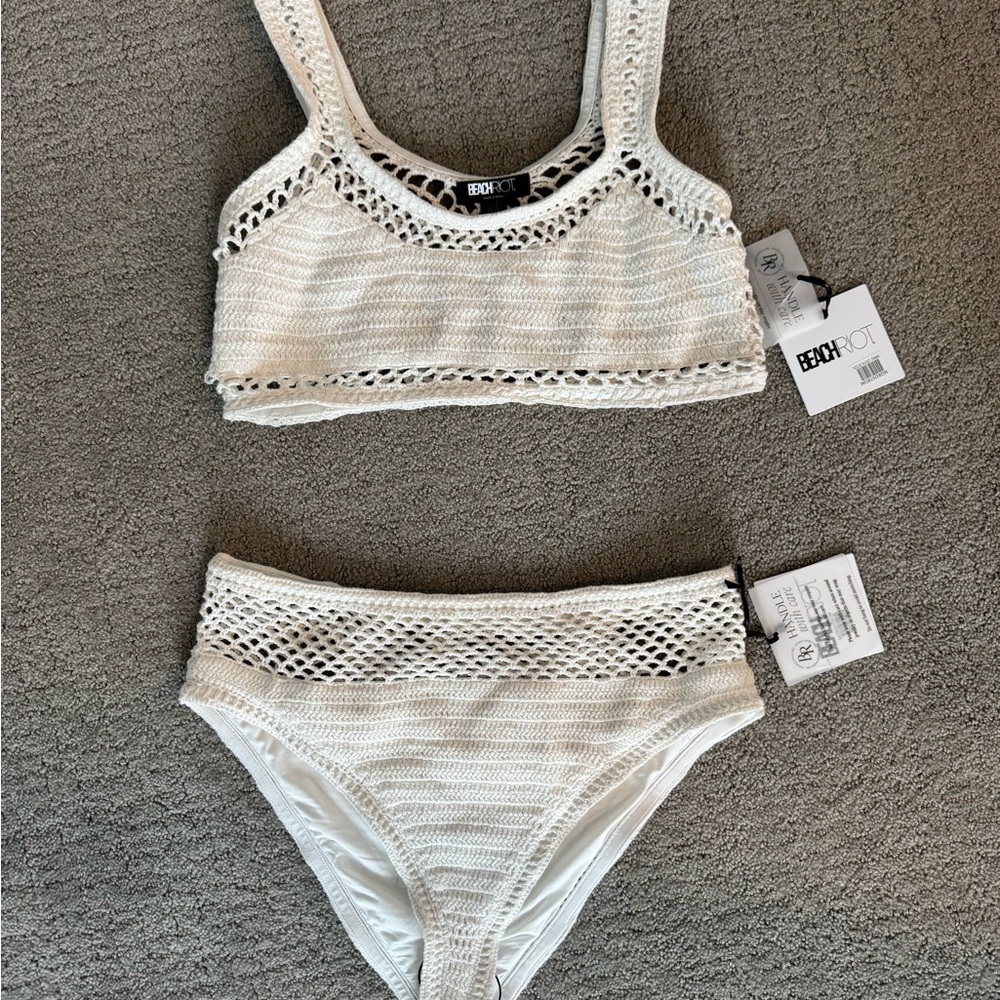 Beach Riot White Bikini with Crochet Trim white XL set